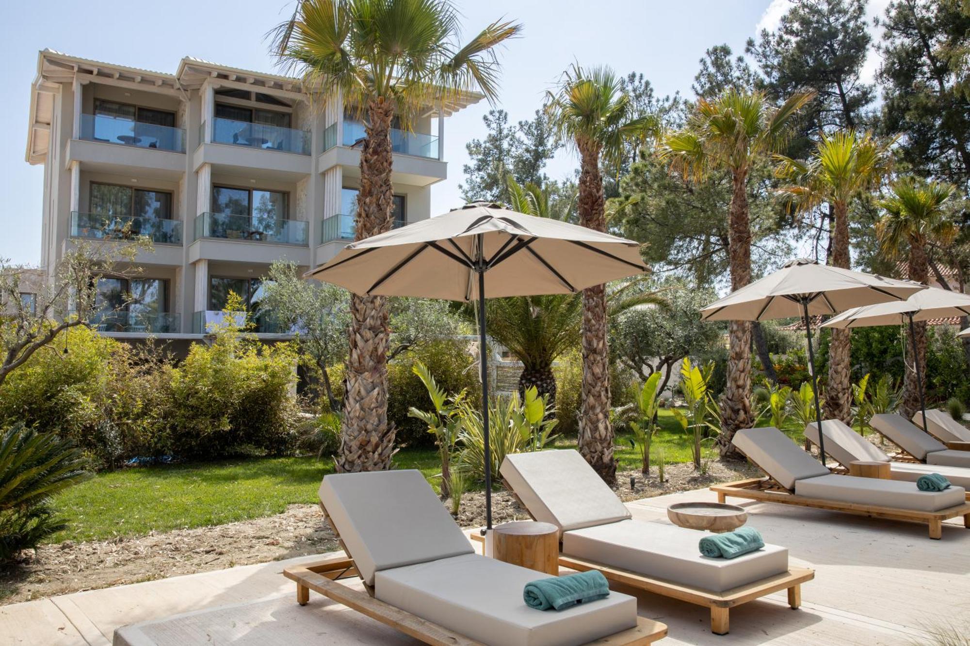 Mako Sea & Suites Pefkochori Ngoại thất bức ảnh
